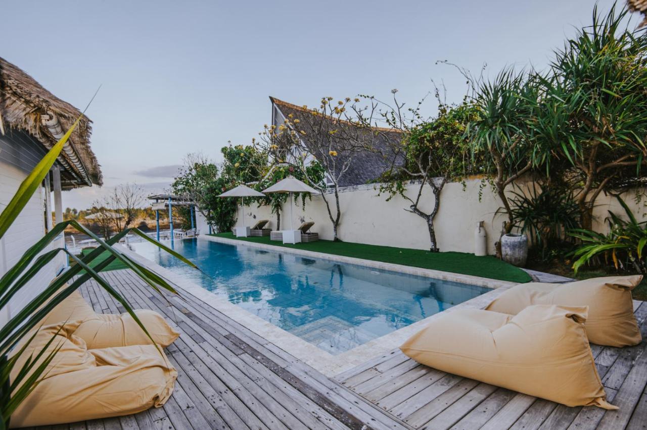 Villa Waru Nusa Lembongan  Exterior photo