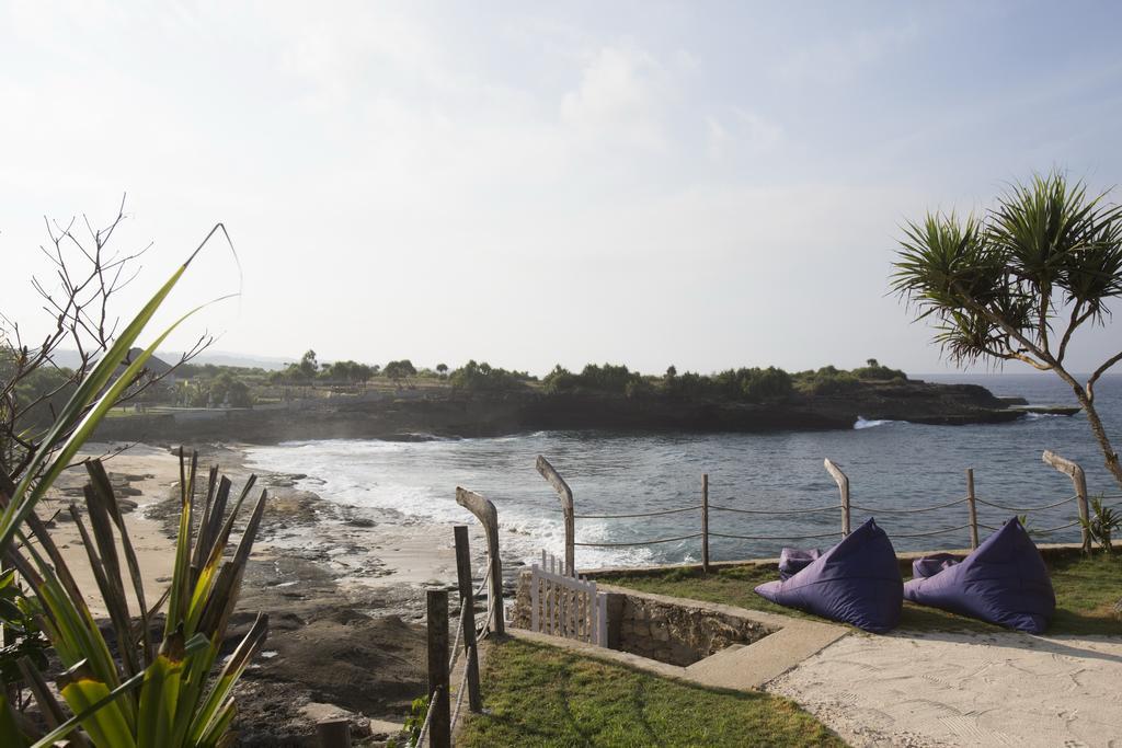 Villa Waru Nusa Lembongan  Exterior photo